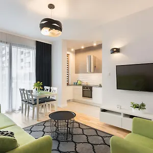 Millennium Awangarda Апартаменты Варшава